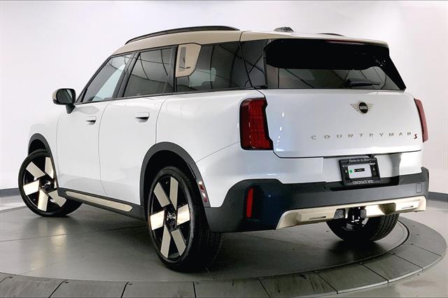 2025 Mini Countryman S ALL4 Iconic photo 2