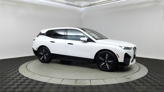 New 2025 BMW iX SUV in Tigard #SCS57183 | BMW of Tigard