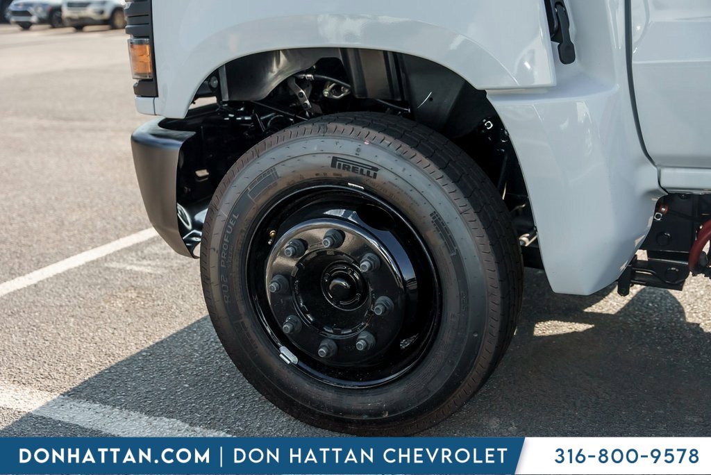2024 Chevrolet Silverado 4500HD Work Truck photo 28