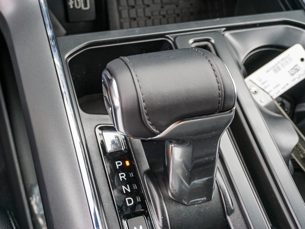 2025 Ford F-150 Lariat photo 21