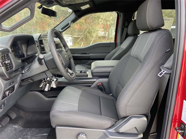 2025 Ford F-150 STX photo 9