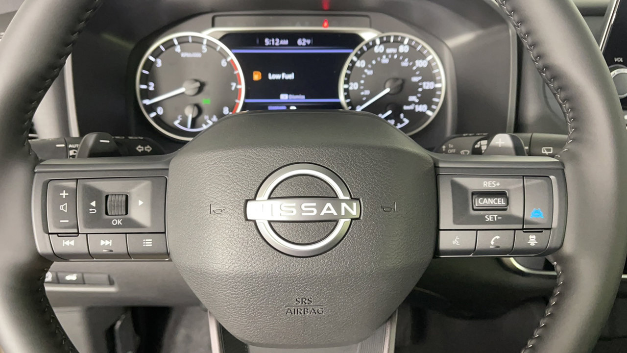 2025 Nissan Rogue SV photo 23