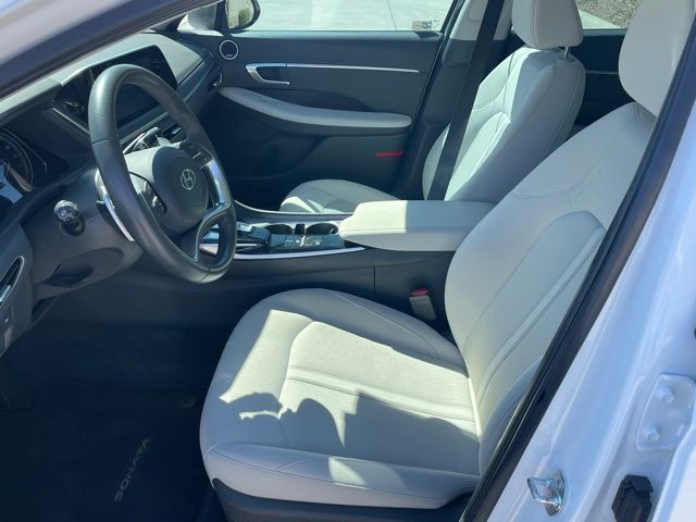 2022 Hyundai Sonata Hybrid SEL photo 9