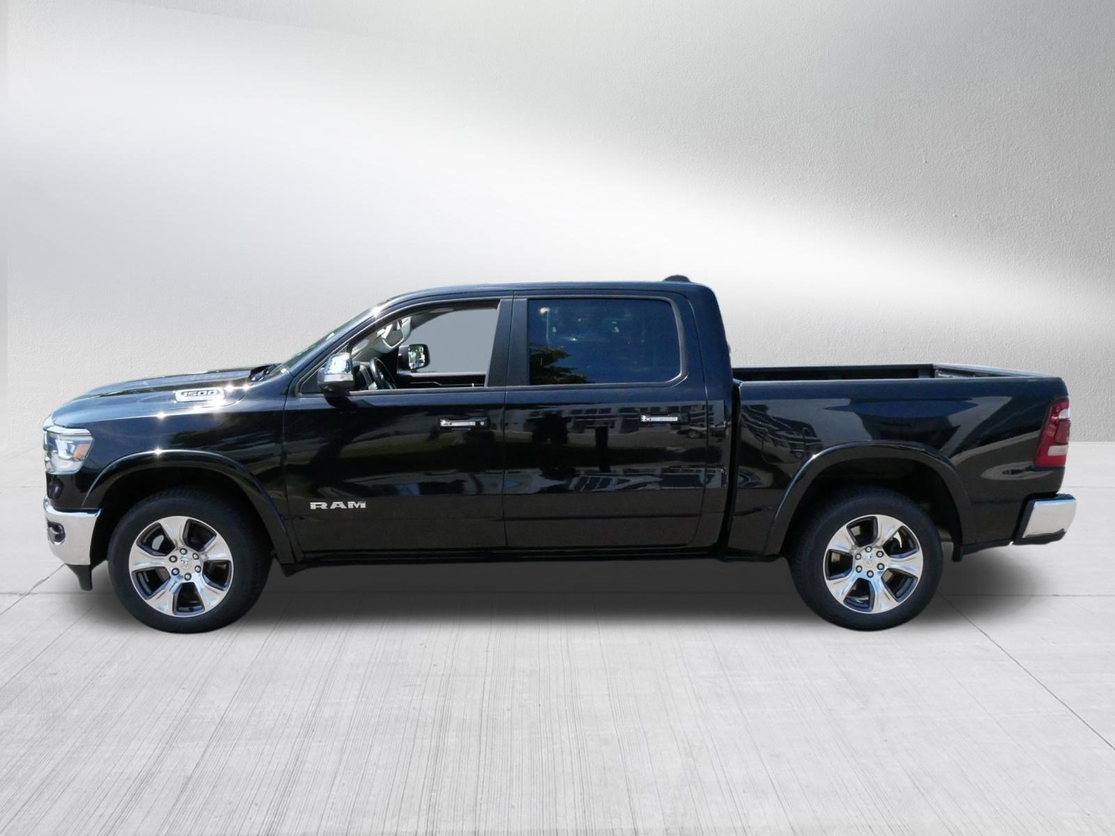 2022 Ram 1500 Laramie photo 4