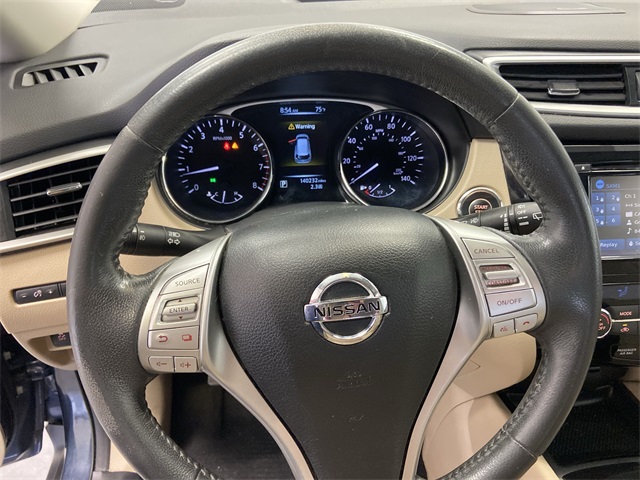 2016 Nissan Rogue SL photo 23