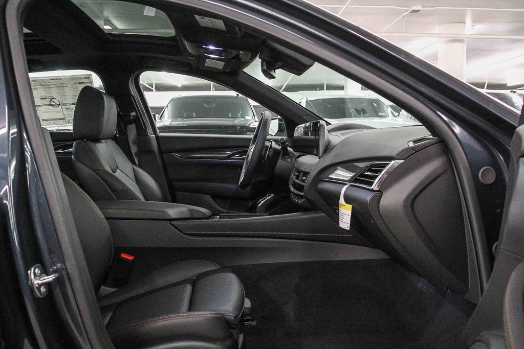 2026 Cadillac CT5 V photo 18