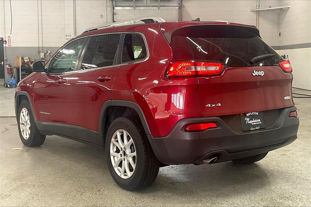 2015 Jeep Cherokee Latitude photo 8