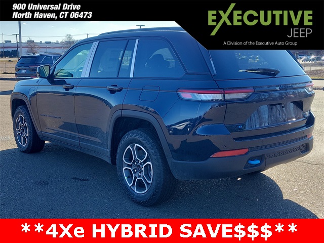 2024 Jeep Grand Cherokee Trailhawk 4xe photo 3