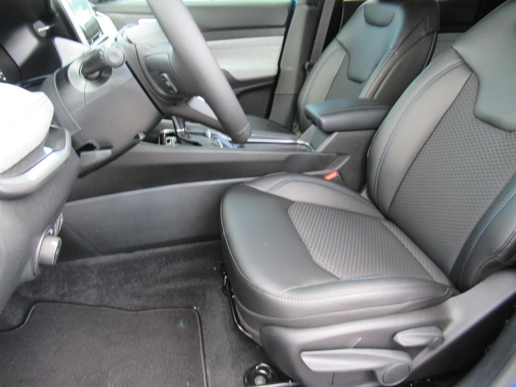 2025 Jeep Compass Latitude photo 16