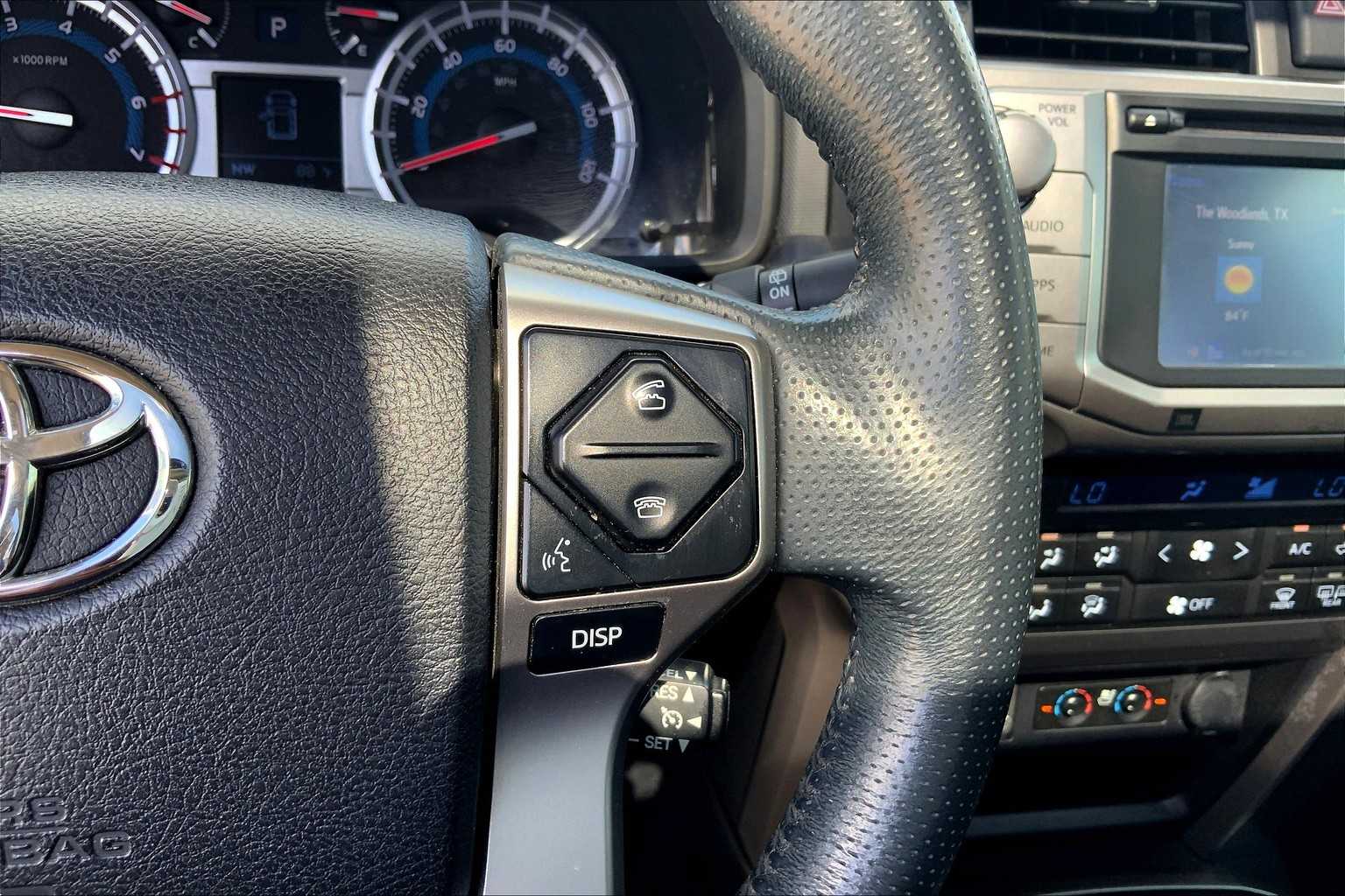 2014 Toyota 4Runner Limited photo 23