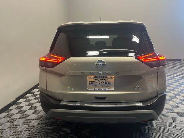 2021 Nissan Rogue SL photo 4