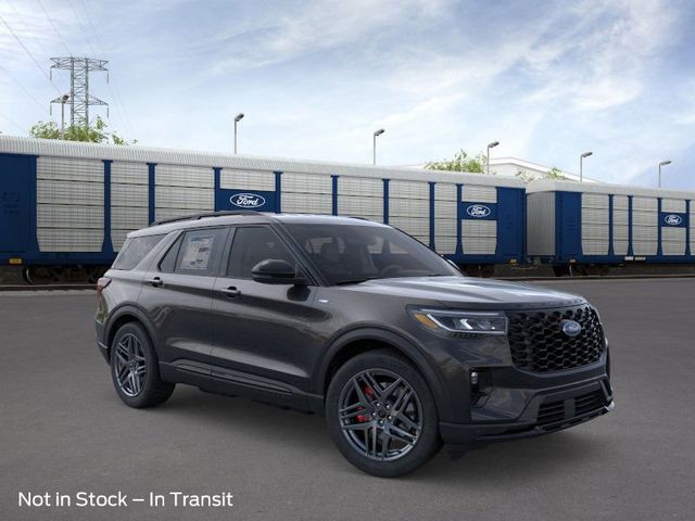 2025 Ford Explorer ST-Line photo 5