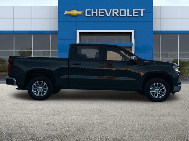 2026 Chevrolet Silverado 1500 LT photo 3