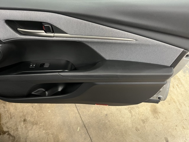 2025 Toyota Camry LE photo 16
