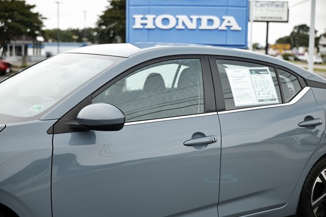 2024 Nissan Sentra SV photo 2