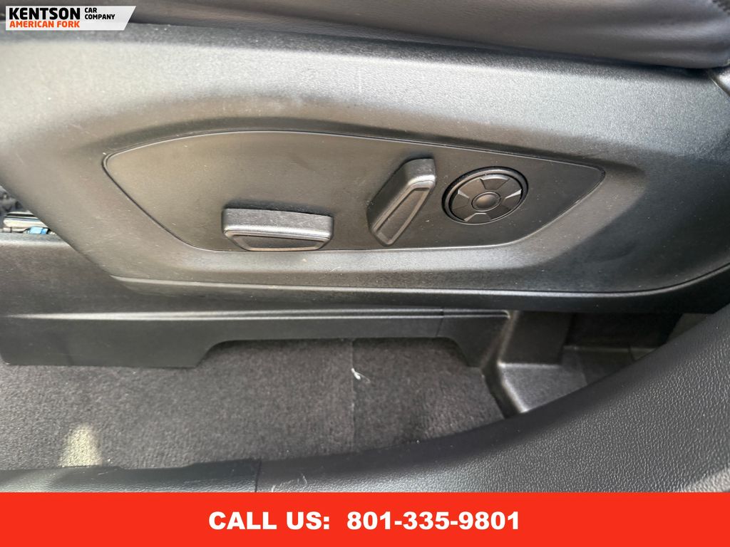 2021 Ford Explorer Platinum photo 29