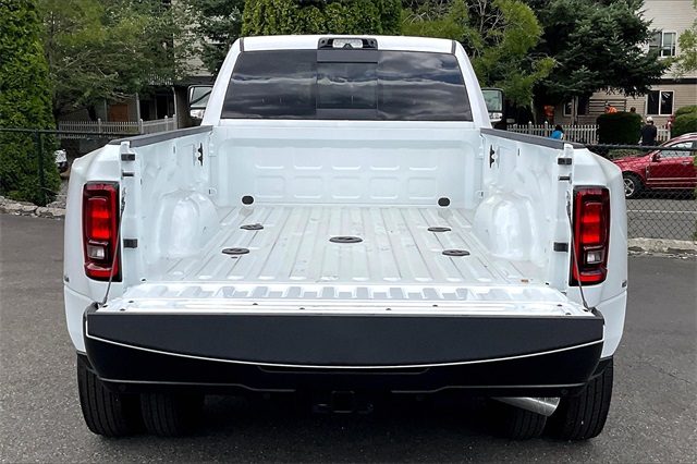 2025 Ram 3500 Tradesman photo 22