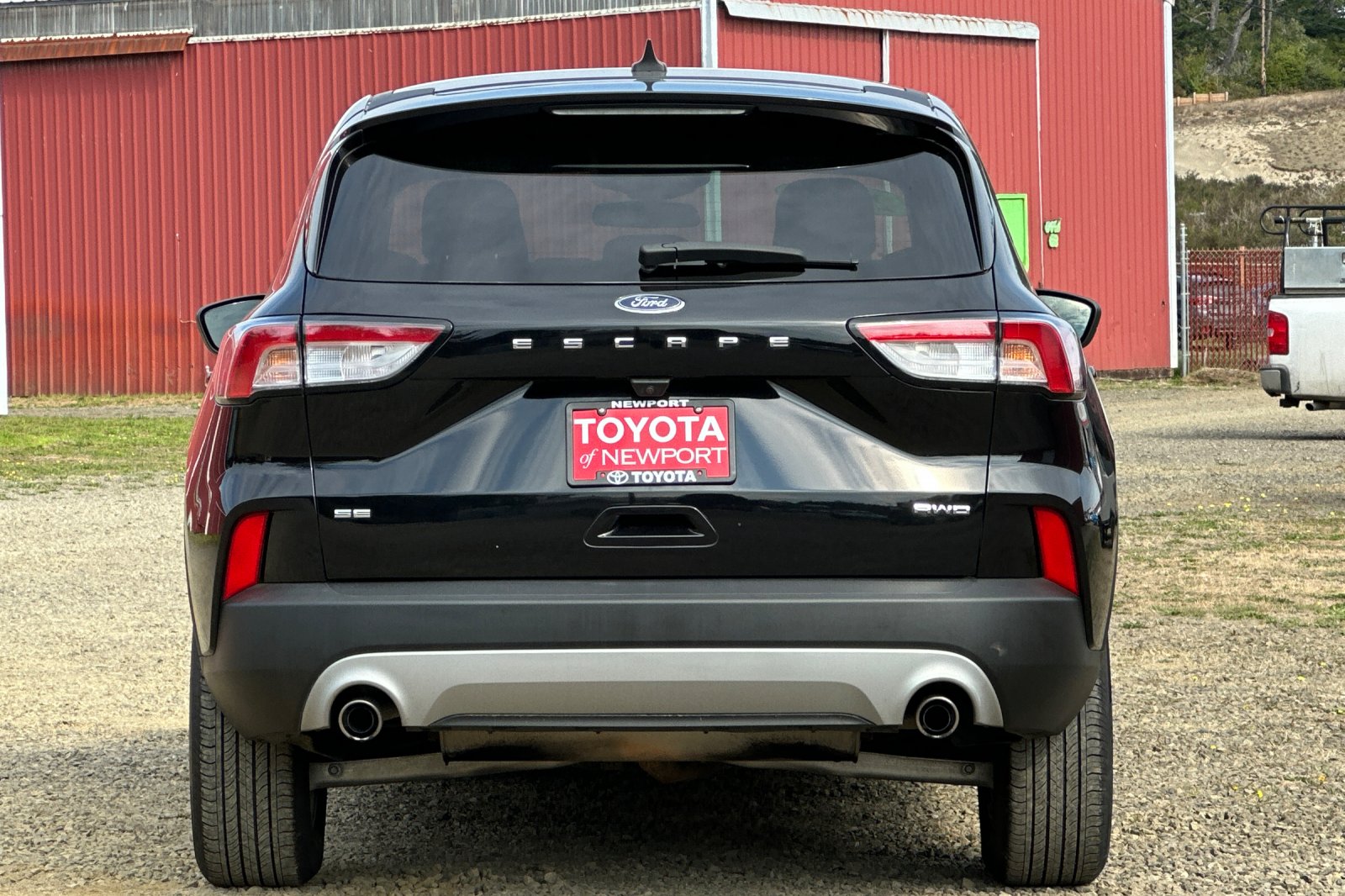 2022 Ford Escape SE photo 3