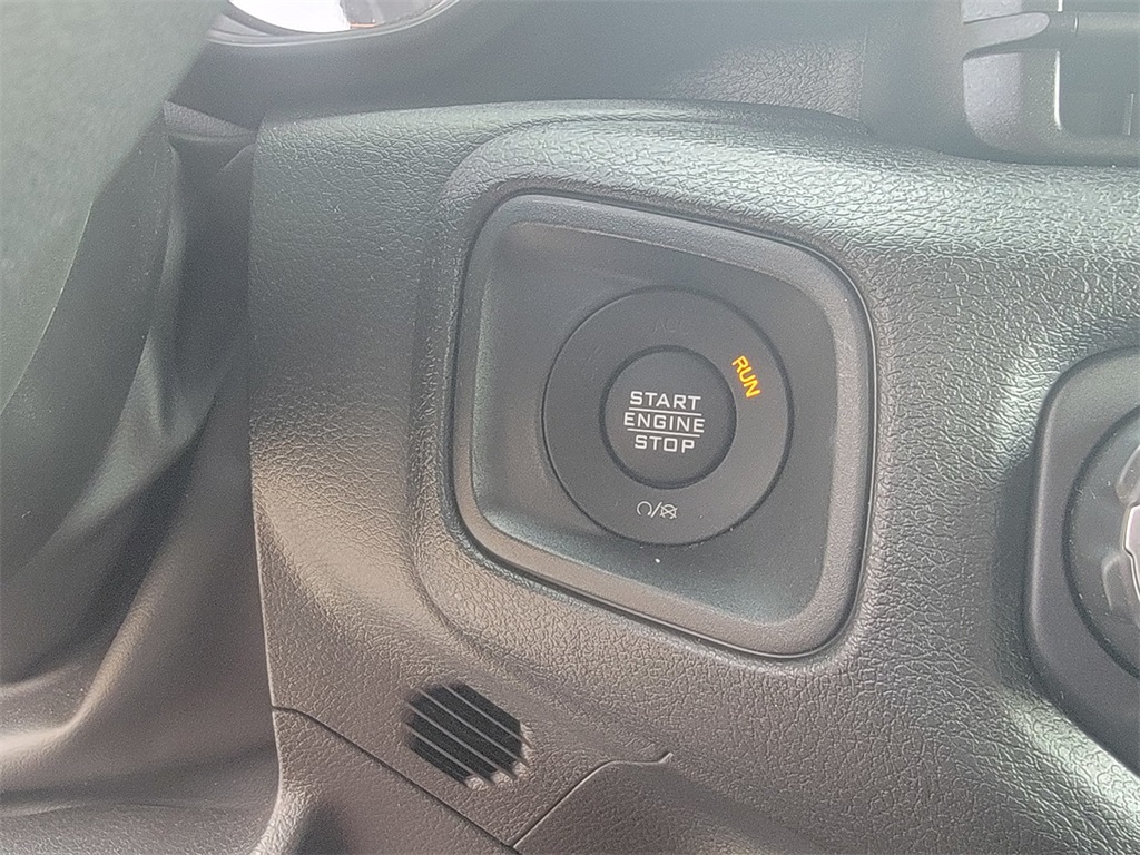 2024 Jeep Wrangler Sport S photo 18