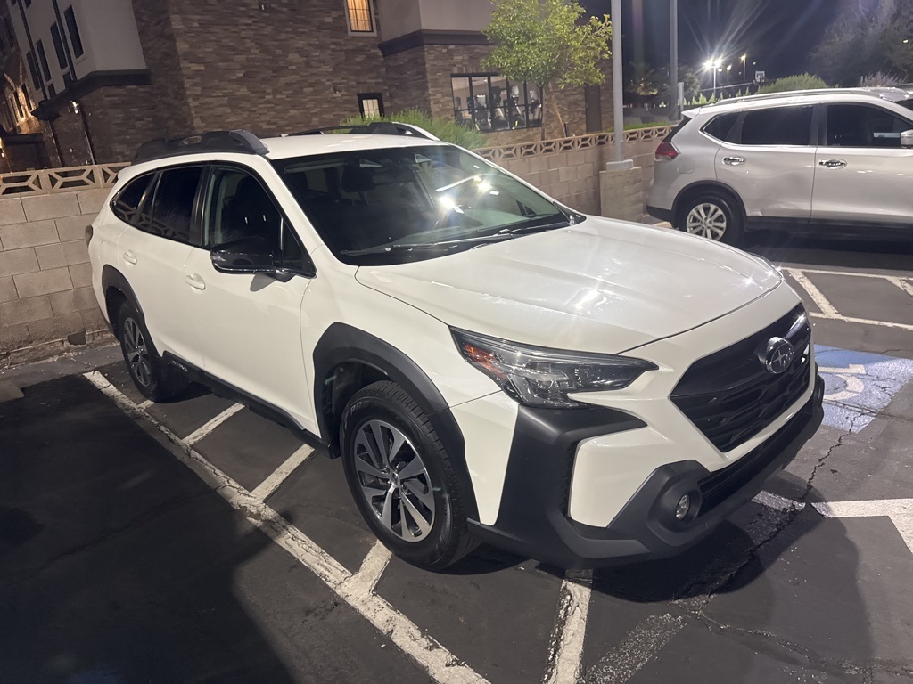 2023 Subaru Outback Premium photo 3