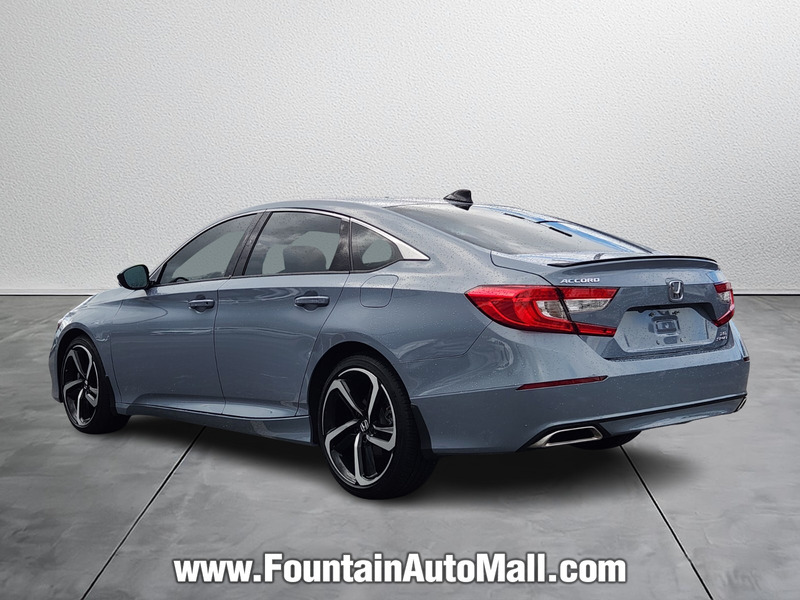 2022 Honda Accord Sport 2.0T photo 3