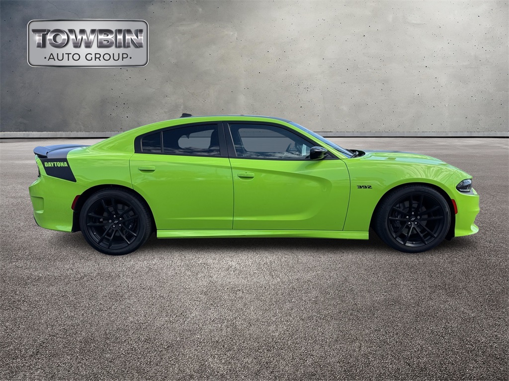 2023 Dodge Charger R/T Scat Pack photo 3
