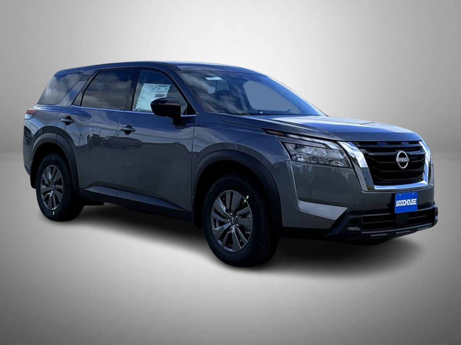 2025 Nissan Pathfinder S photo 3