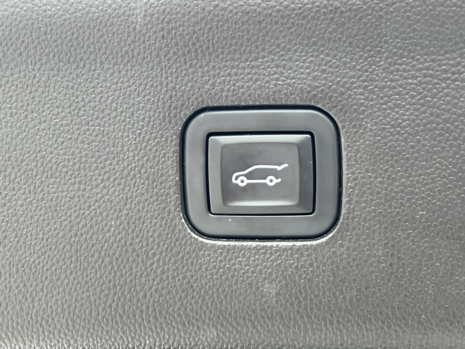 2020 Buick Enclave Essence photo 16