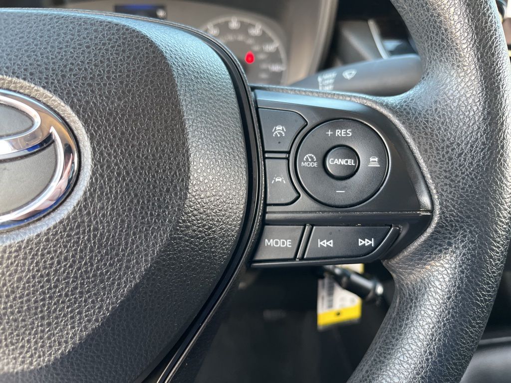 2023 Toyota Corolla LE photo 20