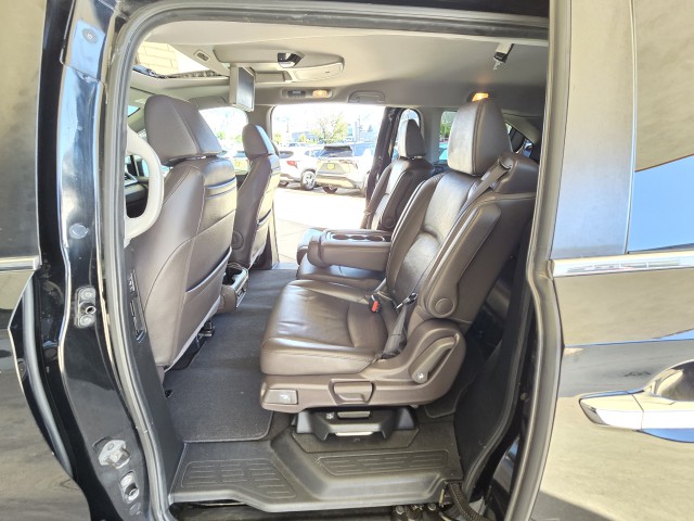 2019 Honda Odyssey Touring photo 38