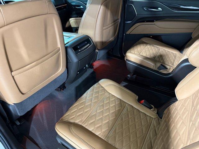 2023 Cadillac Escalade Premium Luxury photo 37
