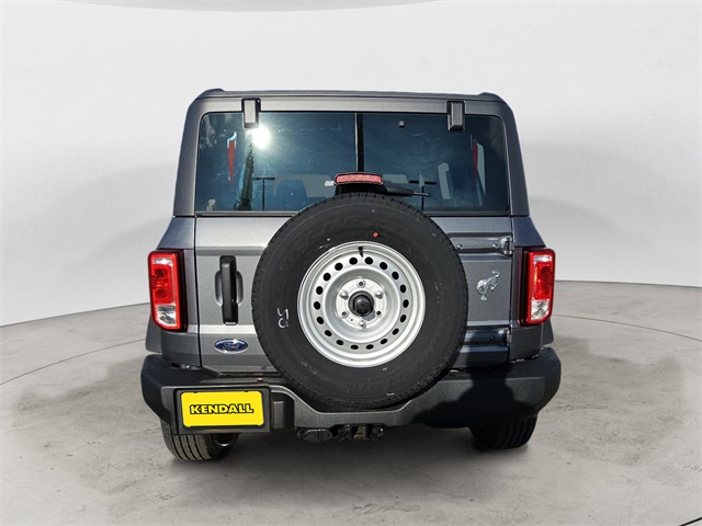 2025 Ford Bronco Base photo 4