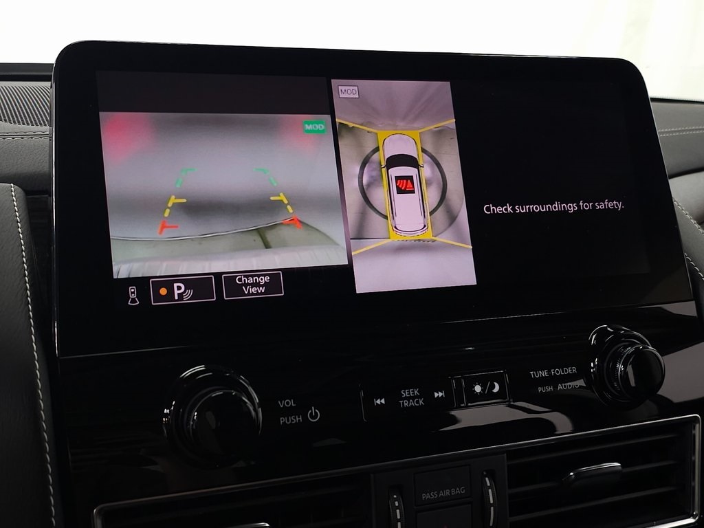 2024 INFINITI QX80 - Image 30