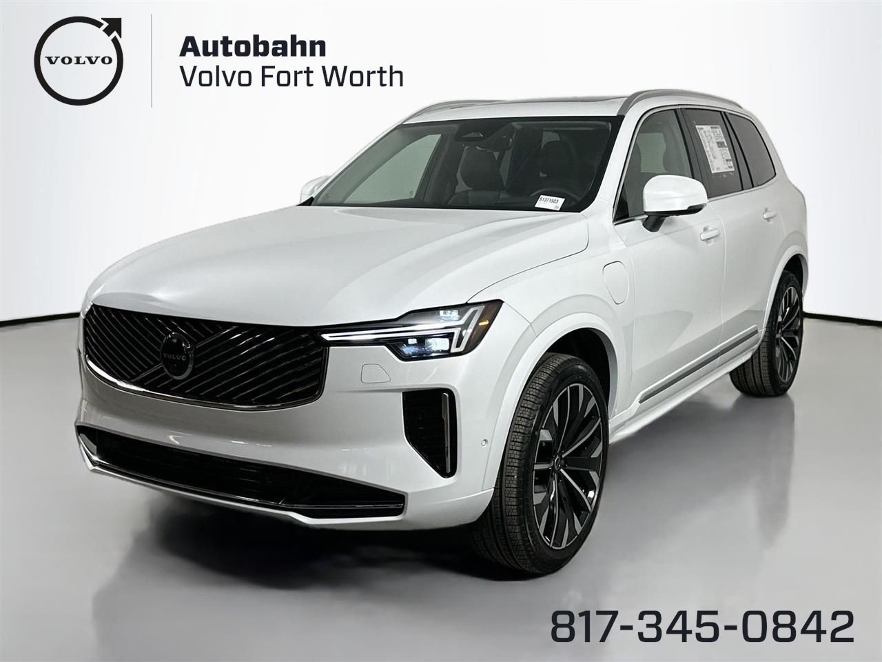 2025 Volvo XC90 Ultra's photo