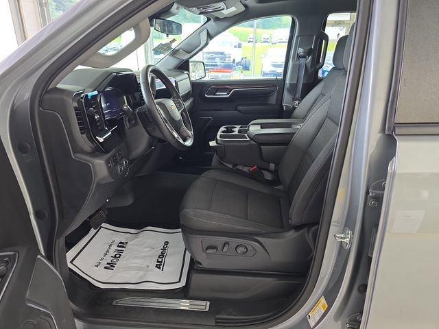 2023 Chevrolet Silverado 1500 LT photo 11