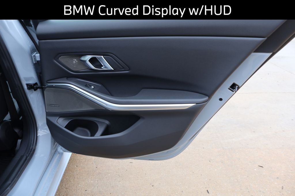 2025 Bmw M340i photo 12