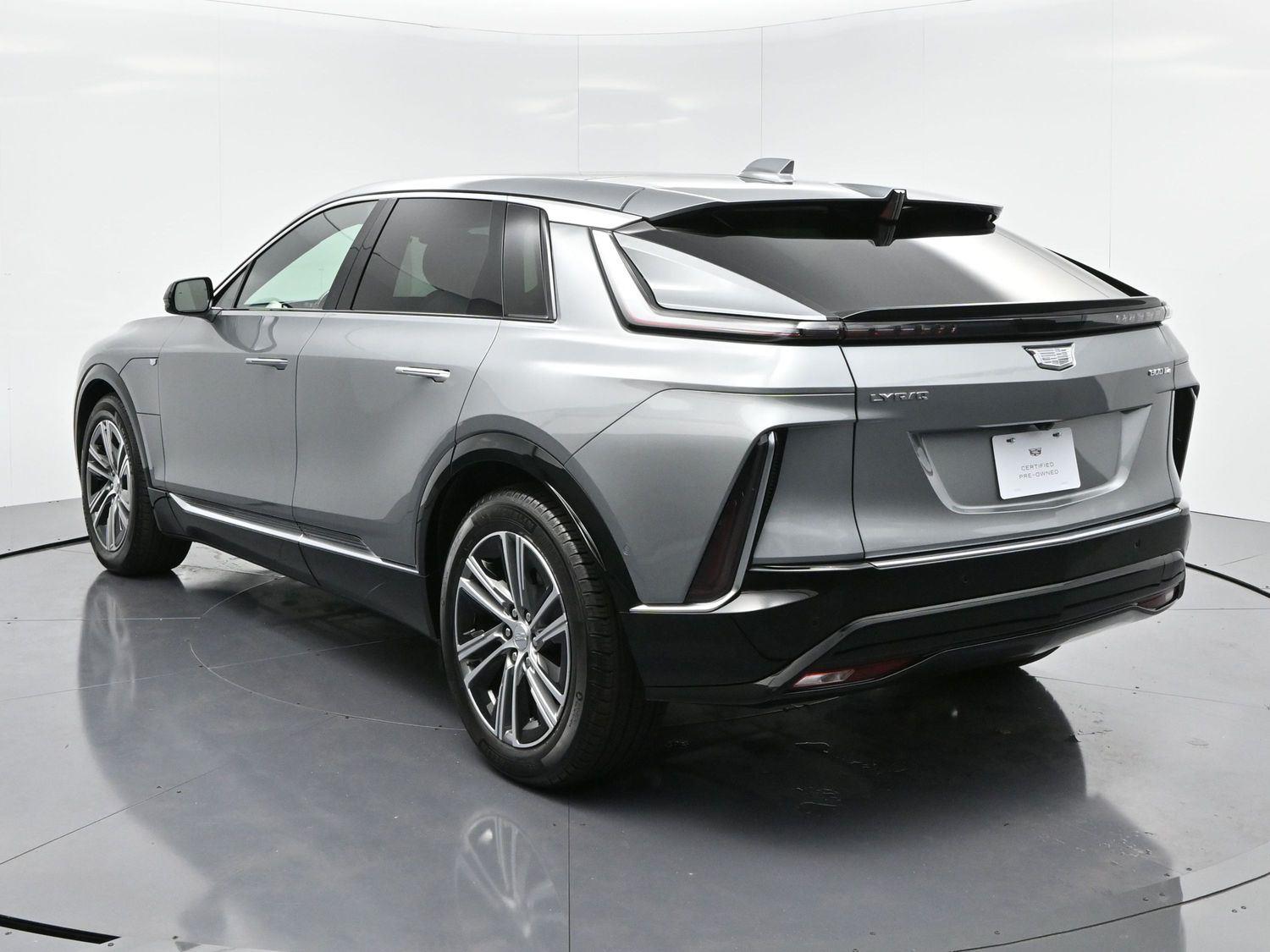2024 Cadillac Lyriq Luxury photo 5