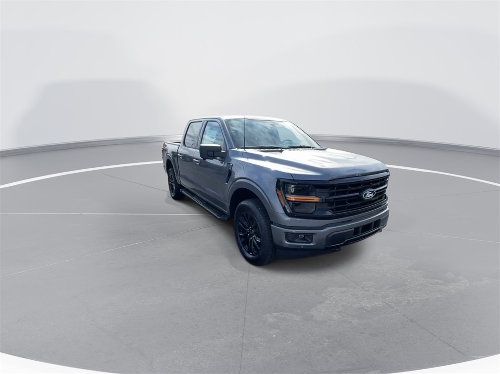 2024 Ford F-150 XLT photo 2