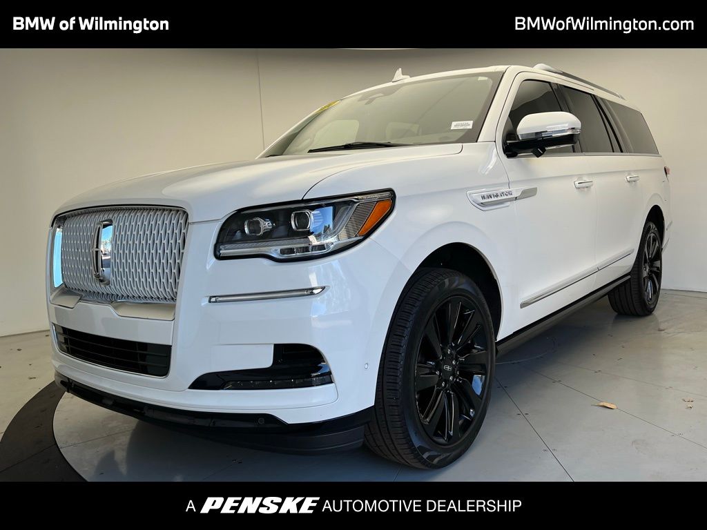 2024 Lincoln Navigator Reserve's photo