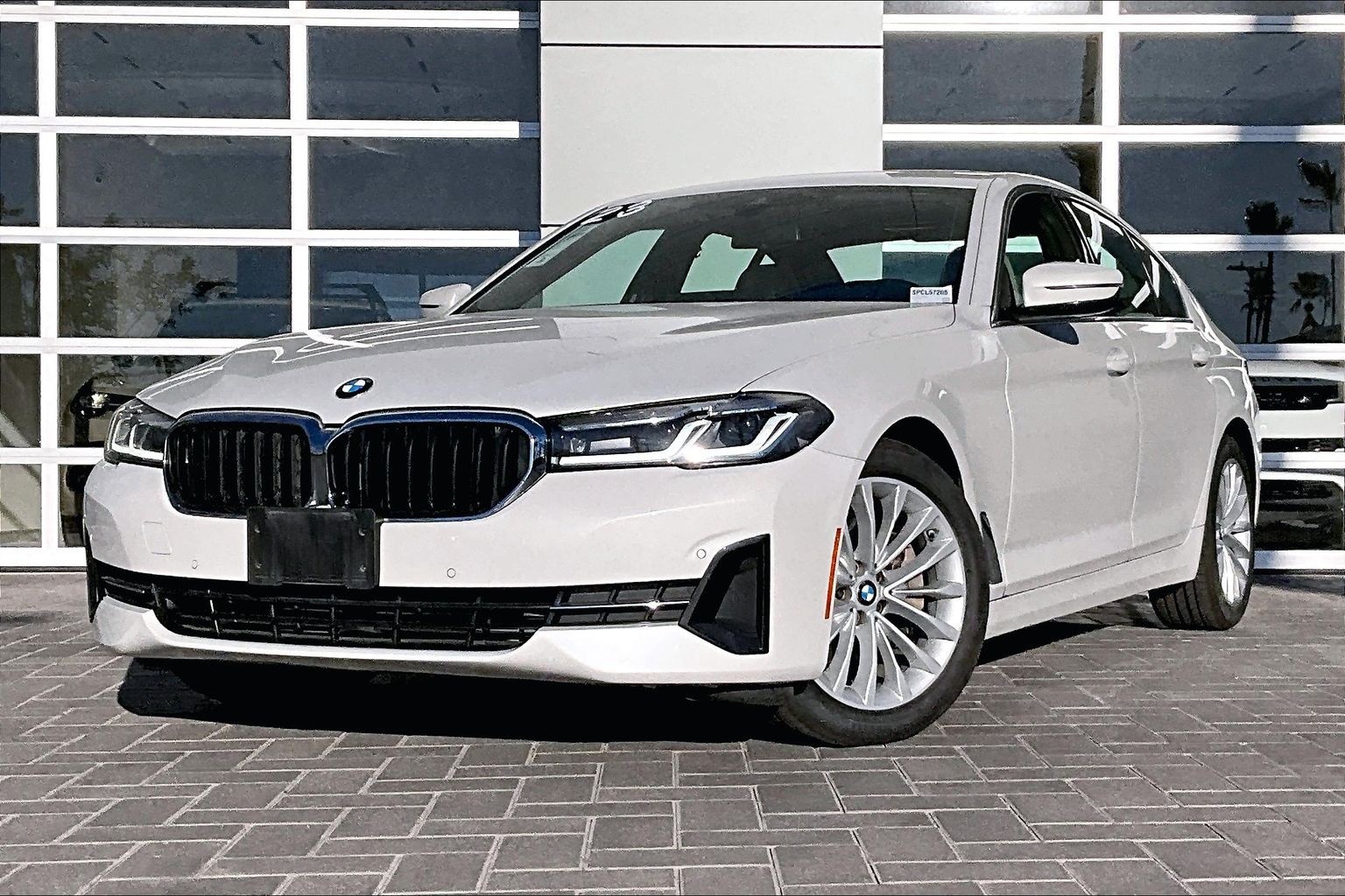 2023 BMW 5 Series 530i's photo