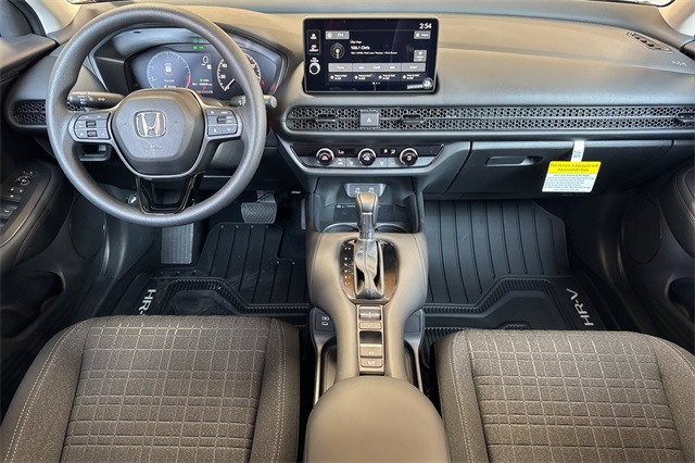 2026 Honda HR-V LX photo 7