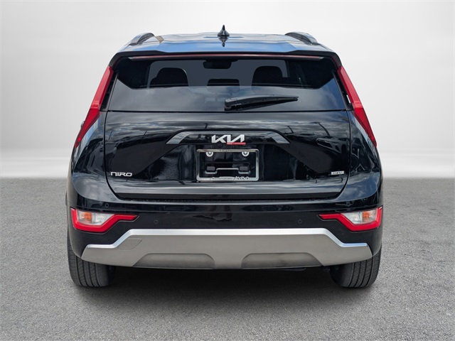 2025 Kia Niro EX Touring photo 4