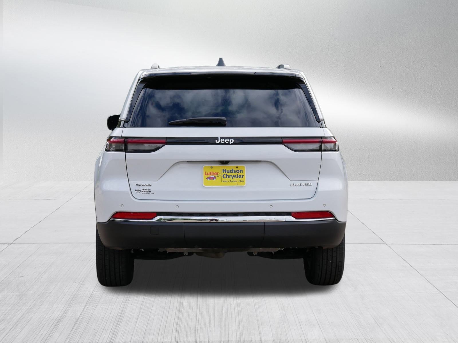 2022 Jeep Grand Cherokee Limited photo 6