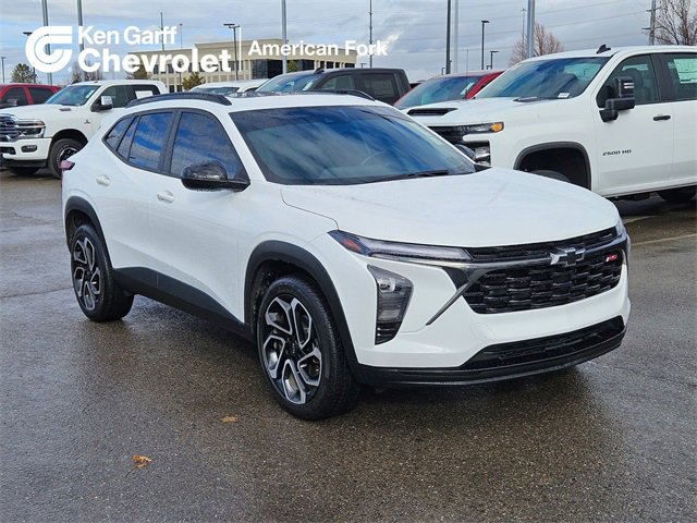 2024 Chevrolet Trax RS's photo