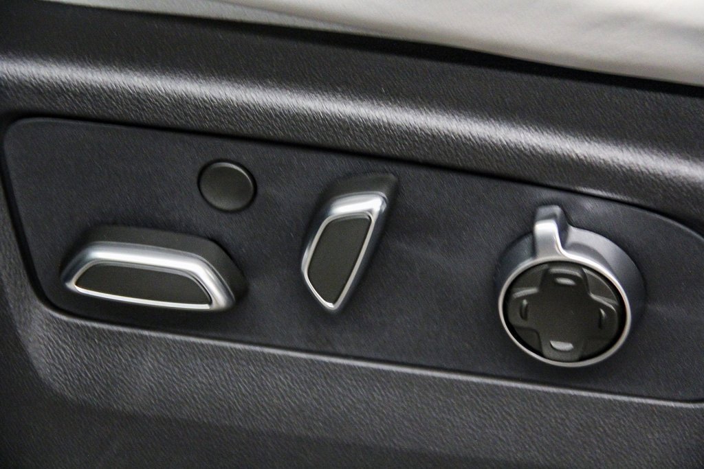 2026 Cadillac Escalade Platinum Sport photo 19