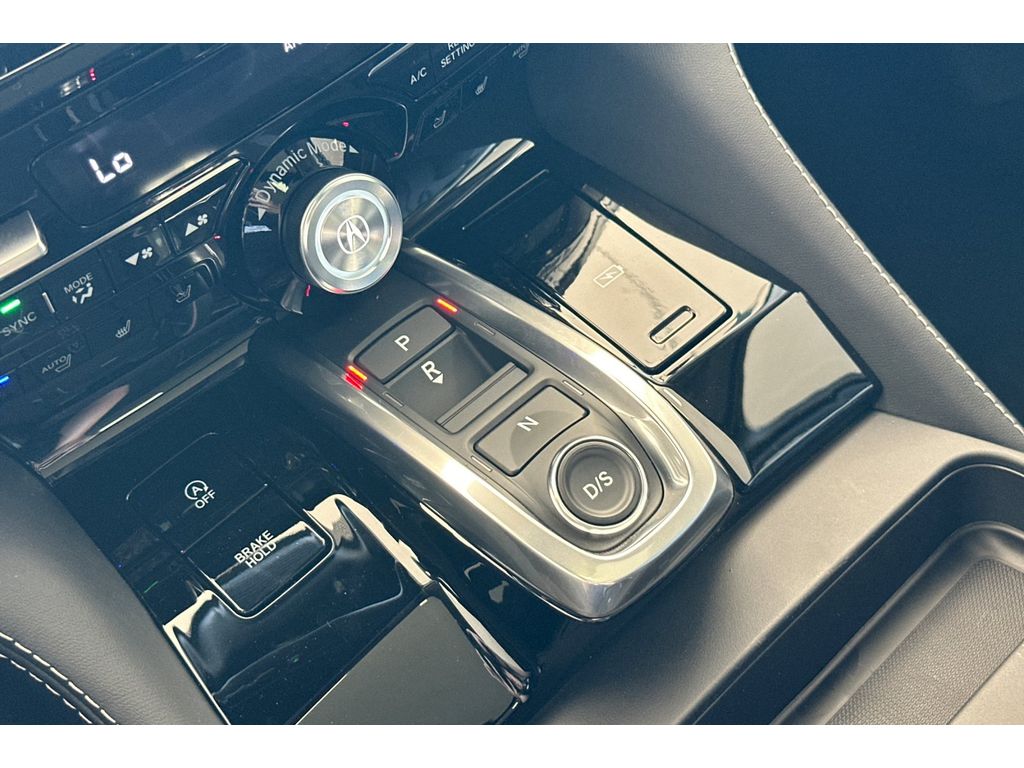 2026 Acura MDX SH-AWD Advance photo 18