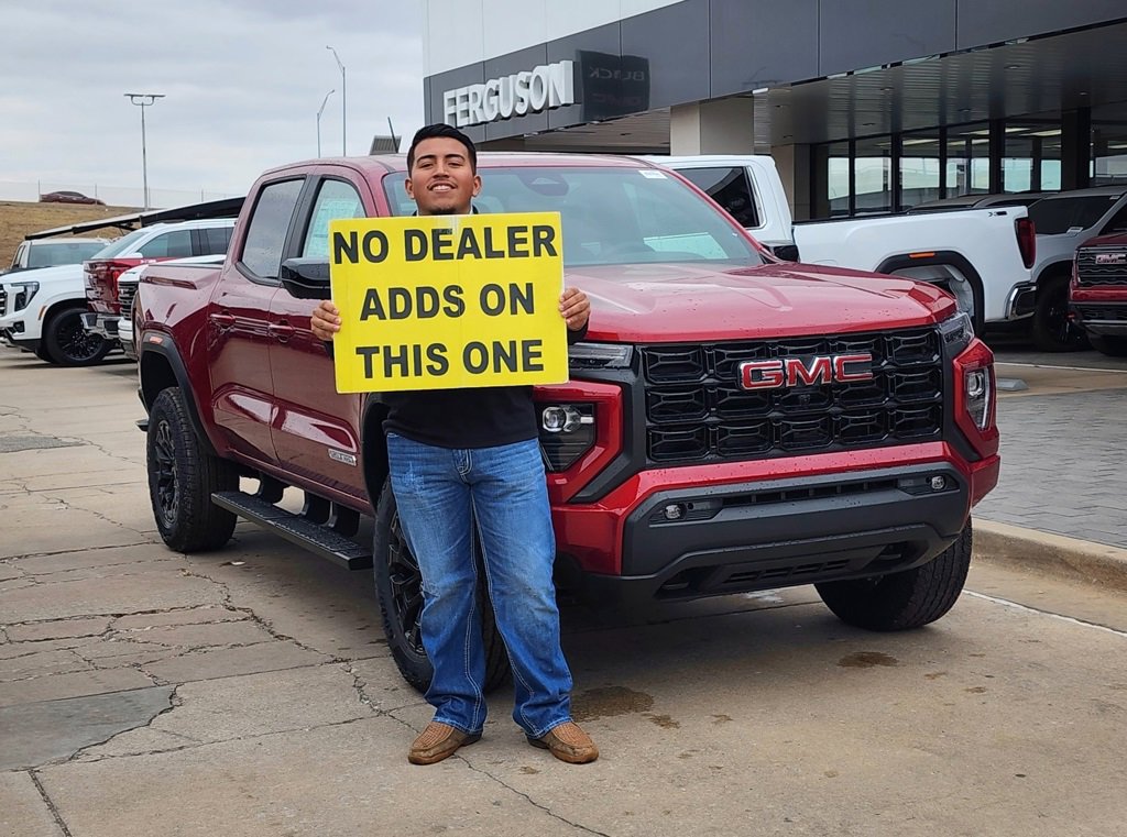 2026 GMC Canyon Elevation's photo