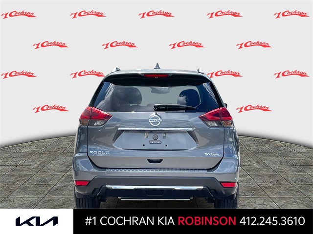 2018 Nissan Rogue SV photo 4