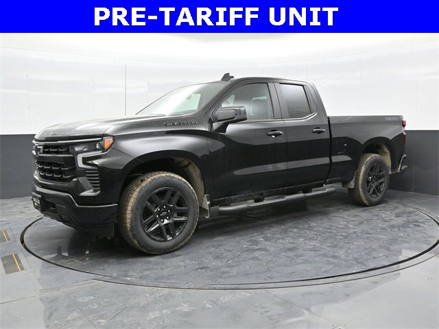 2025 Chevrolet Silverado 1500 RST photo 3