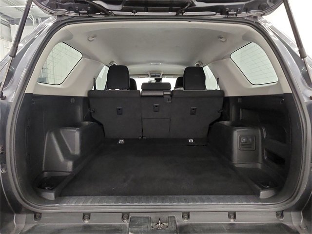 2021 Toyota 4Runner SR5 photo 17